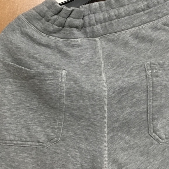 Divide By H & M Gray Men's Sweatpants with Zipper Accents GUC - Picture 10 of 10